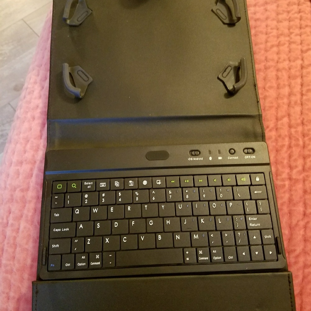 Radio shack blue tooth keyboard